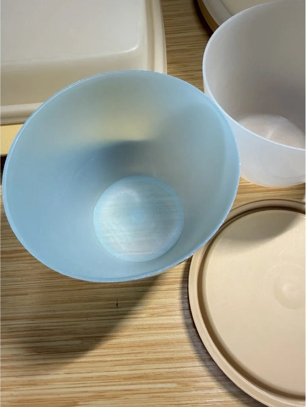 VTG 8 Pc Tupperware Bundle Deviled Eggs And Large Cake Carrier Harvest Gold